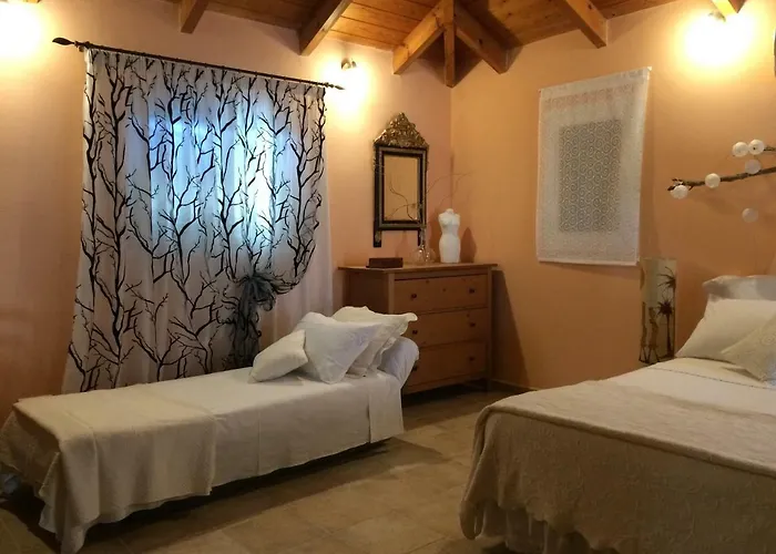 Daire Wooden Roof Lixouri